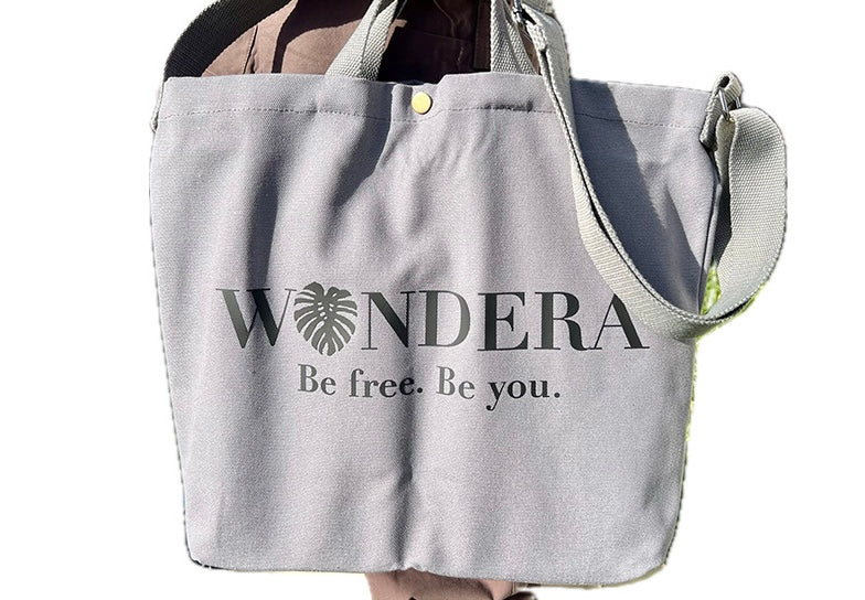 Wander Tote